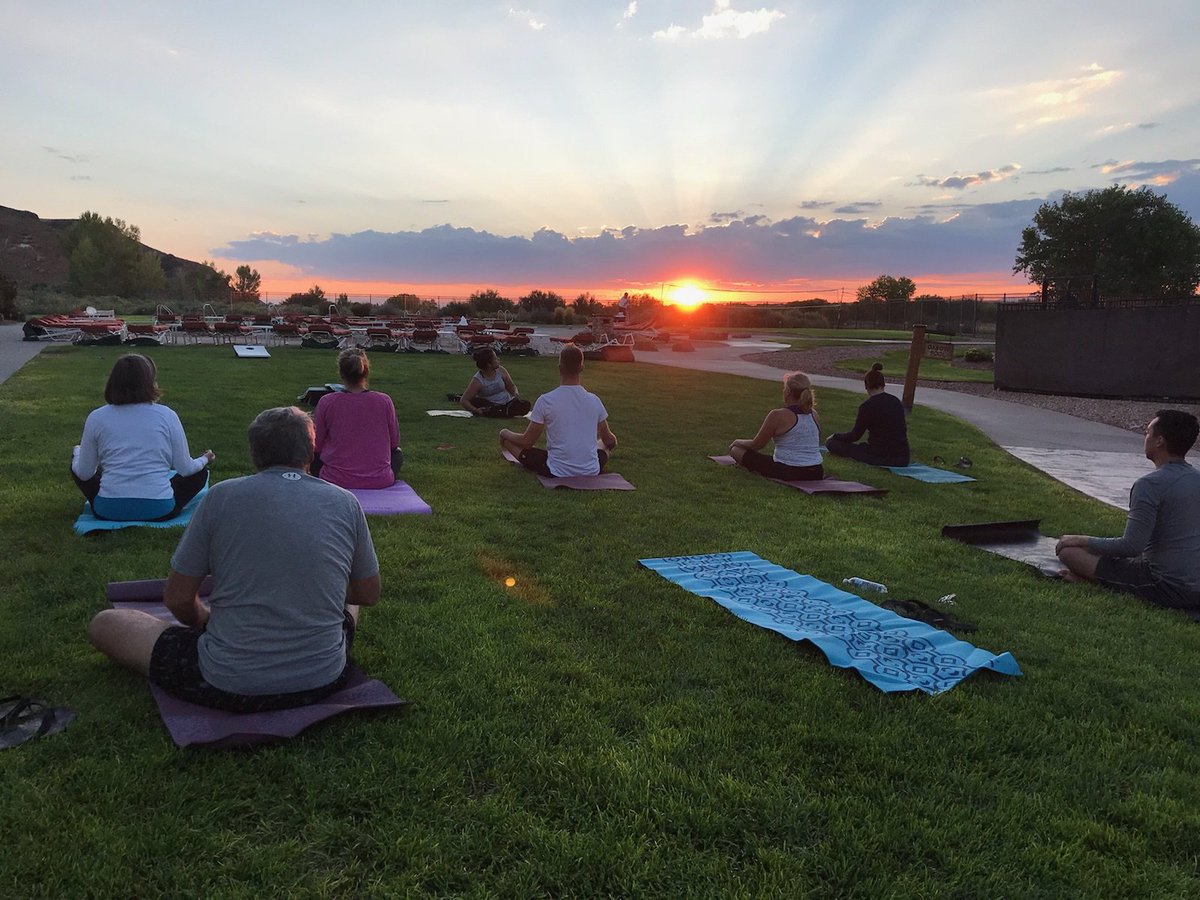 NewMexicoYLD's tweet photo. Sunrise yoga @Tamaya_Resort for @StateBarofNM #sbnm2018 #Fit2Practice https://t.co/3wcFaQMTjk