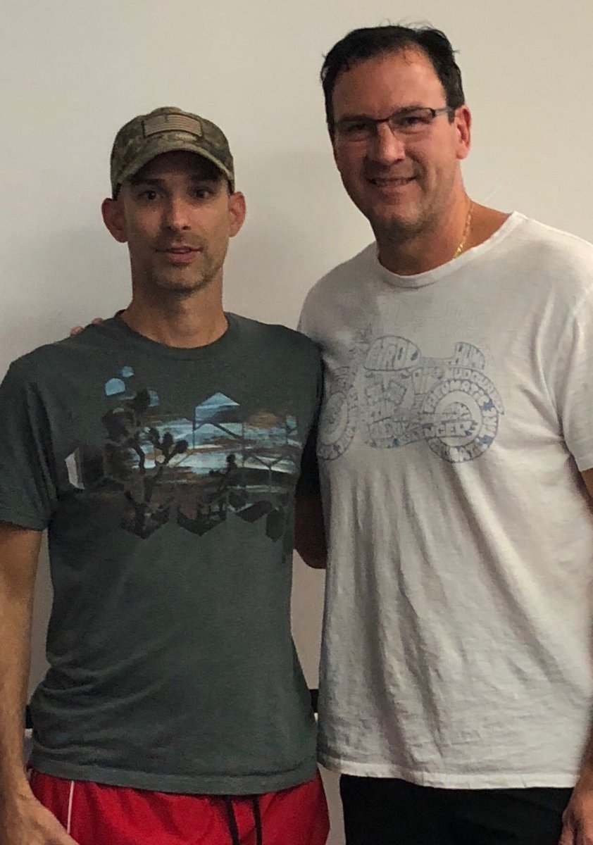 kanalyhockey's tweet image. Look who stopped by for Day 5 of Elite Camp? The Primeau’s! Keith gave us some great insights into what makes a great hockey player and Cayden did some “light” instruction for our afternoon sesh! Thanks guys! #spreadingtheknowledge