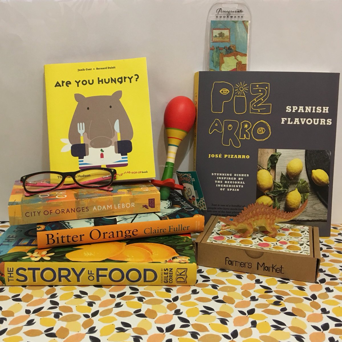 BookshopBarnes's tweet photo. We're feeling hungry...for books! #CitrusSaturday #lemons @Jose_Pizarro @Kyle_Books @ClaireFuller2 @Fig_Tree_Books @thamesandhudson #BernardDuisit @adamlebor @HoZ_Books @indiebound https://t.co/DXQsufEEUH