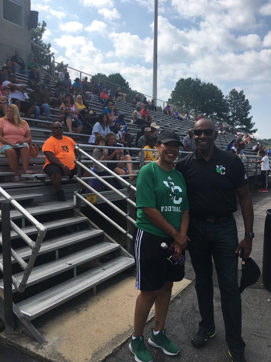 MHunter1964's tweet photo. @VCHSVipers @VanceCountyHS @FootballVCHS #VCSBetterTogether Jamboree 2018!! https://t.co/HfvT5S9hw8