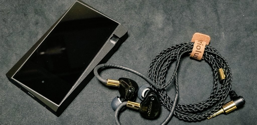 fit240's tweet image. 渋滞を回避して 下道をガンガン走って やっと先程家に着いた｡｡｡(lll __ __)ﾊﾞﾀｯ  SR15 + Oriolus Finschi