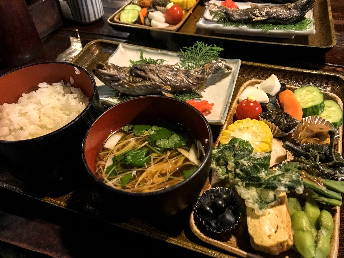 魚籠屋 Twitter Search