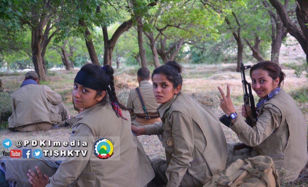 PeshmergaNews's tweet photo. Kurdish sources(unconfirmed): PDKI #Peshmerga from Iranian occupied Kurdistan, clashed with the IRGC near Sheno (Oshnavieh), killing 12 IRGC terrorists, while 8 Peshmerga were martyred in the clashes. (Archive images) https://t.co/mZCA5eAY48