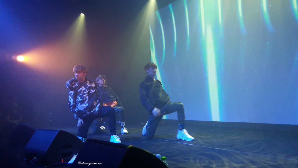 keijisbrain's tweet photo. These three boys are incredible, they are what we can call artists.
#24K #24KinParis #changsun #changsunny #leechangsun #hongseob #hongseobie #shimhongseob #kiyong #kiyongie #namkiyong
@24k_changsunny @24k_seobs @24K_KiYong0325 https://t.co/ztqx6E0xcv