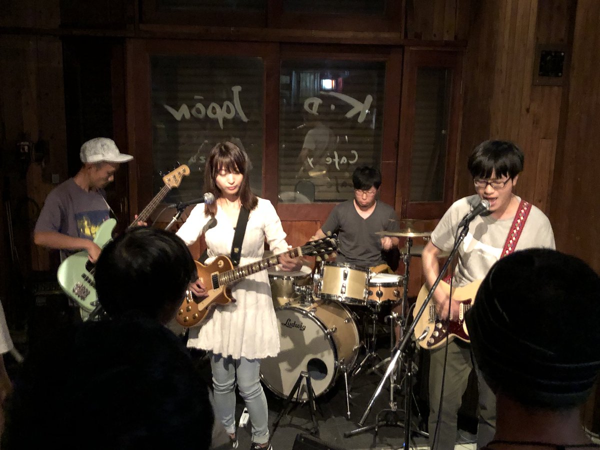 ゴンザレス V Twitter Cookie Romance Nonsugarのライブ 男女ボーカル 疾走感グッドメロが送料込みの即日発送でこの価格 印象に残るポップな曲がカッチリバンドサウンドで嗚呼 僕もあと10歳若かったらこんなサウンドの青年壮年爽快 バンドがやりたかったと母さんに内容