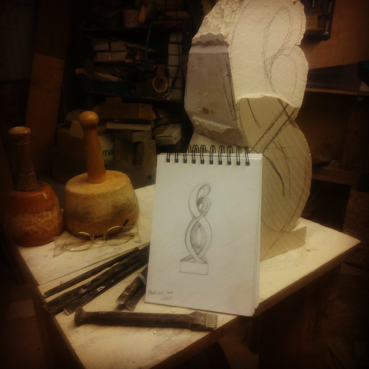 CarrieHorwood's tweet photo. Working on my latest #sculpture #commission I am #handcarving my own design, titled 'Mothers Love'
I had forgotten how enjoyable #carving this #Frenchlimestone was.
Meet Sebastien of #dsstonesupplies at my #Stonecarvingfestival @LlanthonybyGlos #AugustBankHoliday https://t.co/Veu2lK0VPD