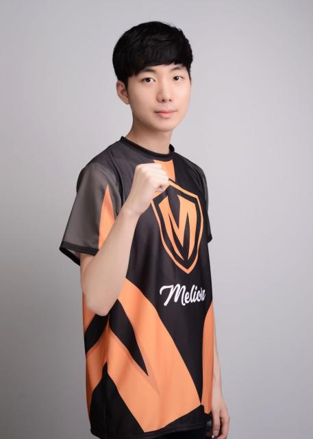 Today we wave goodbye to <a href="/sC2Hurricane/">남기웅</a>, our Korean powerhouse that shined the past months! 😊🧡

This is not the end of our StarCraft endeavours, as we will be exploring our options over the coming months to build up a new roster. Stay tuned!😎

#Meliora #AlwaysBetter #StarCraft