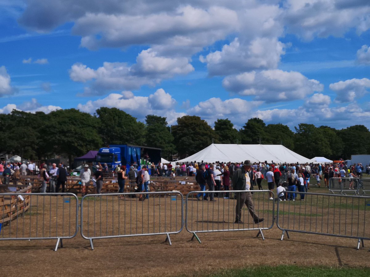 CMBC_CPT's tweet image. On patrol @Halifax Agricultural Show! #CMBC #calderdale #Visitcalderdale