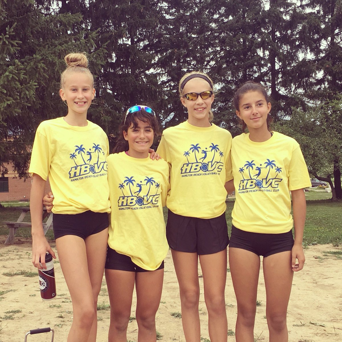 HamiltonBeachVC's tweet image. At the first ever HBVC tournament, which was a pre-provincial 13u tournament featuring 8 teams (5 from Ontario’s top 16 teams), Claire &amp;amp; Shelby took first place, with Rita &amp;amp; Colinda nabbing second! Awesome achievement! 🏐🥇🥈 #beachvolleyball #hamont #youthsports @ova_updates