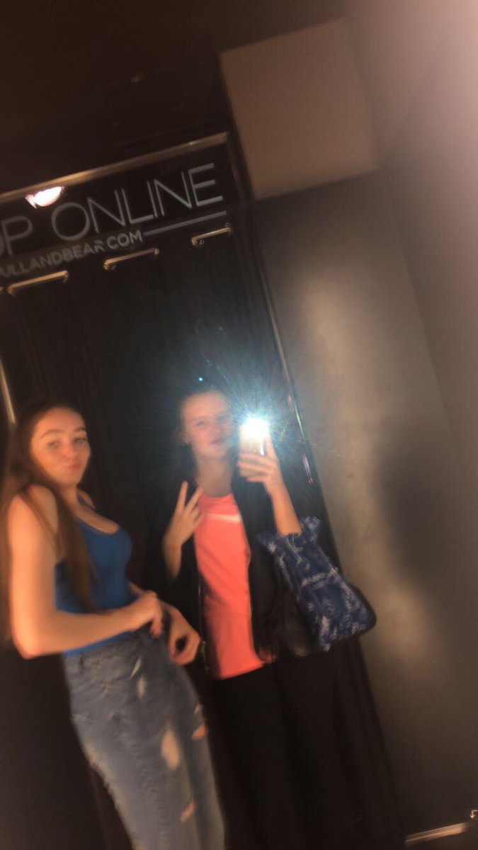 thingone_'s tweet photo. WORST DAY EVER!! spent with @Thingtwoo_ https://t.co/6ibF5uDkSq