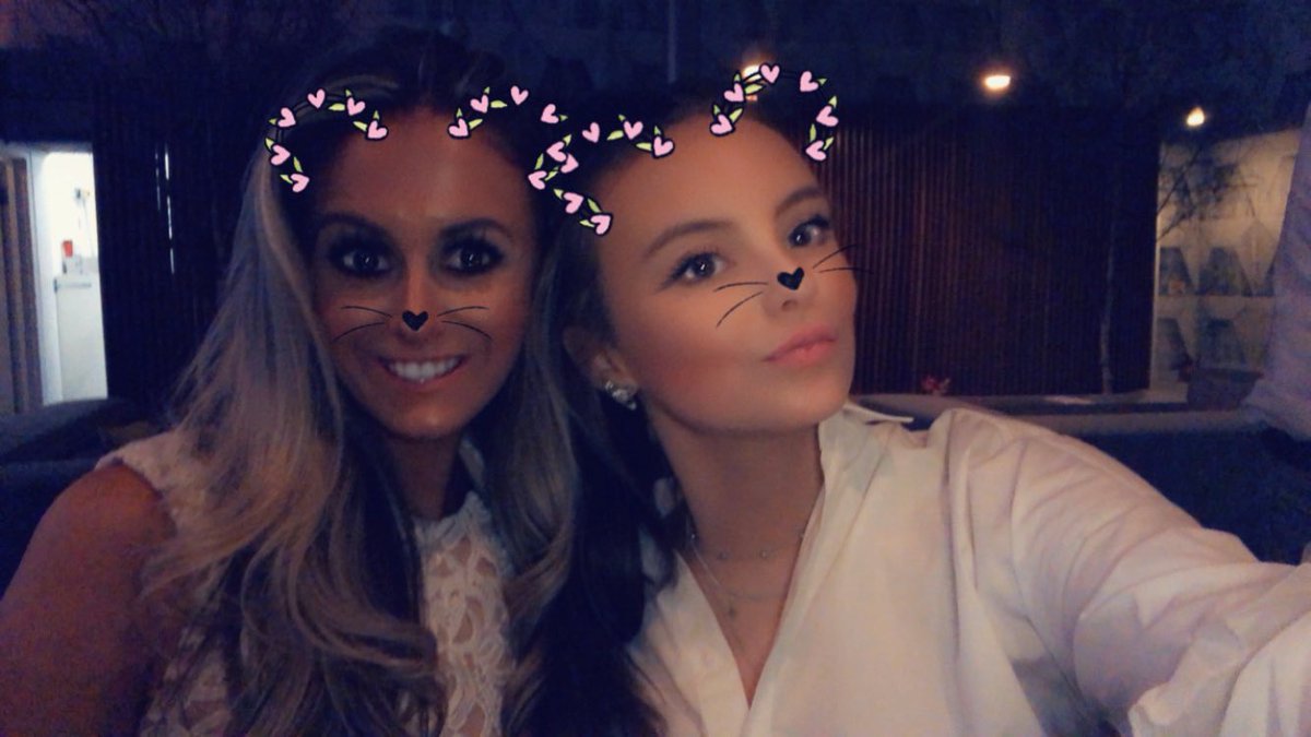 thingone_'s tweet photo. 🌸🌸 https://t.co/kYzYkFqaDc