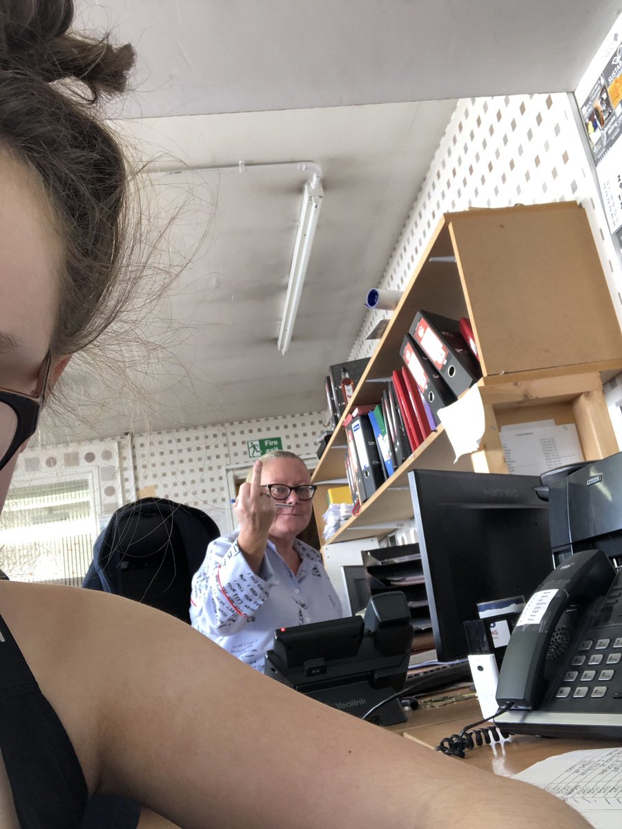 thingone_'s tweet photo. love work x https://t.co/1OJewapTzF