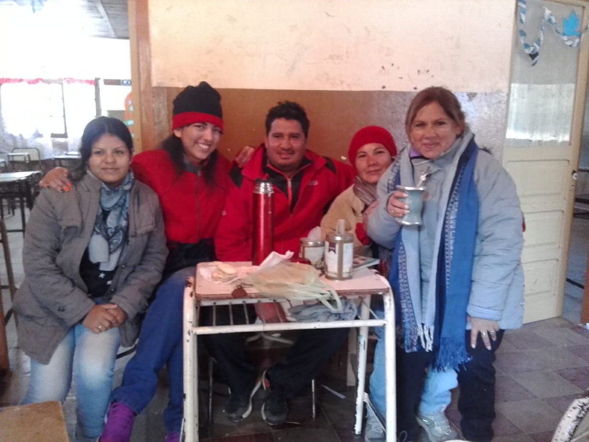 MariaElu15's tweet photo. CAJ 5161, presente equipo completo!!! Listo para comenzar la actividad del día de hoy!! #CPPSEnAcción #EsteDeSalta #SATAFORESTAL @fguillesaavedra @aniberruezo @UrtubeyJM @fergrieco @larubita70 @artydance23 https://t.co/hWdsnrYab7