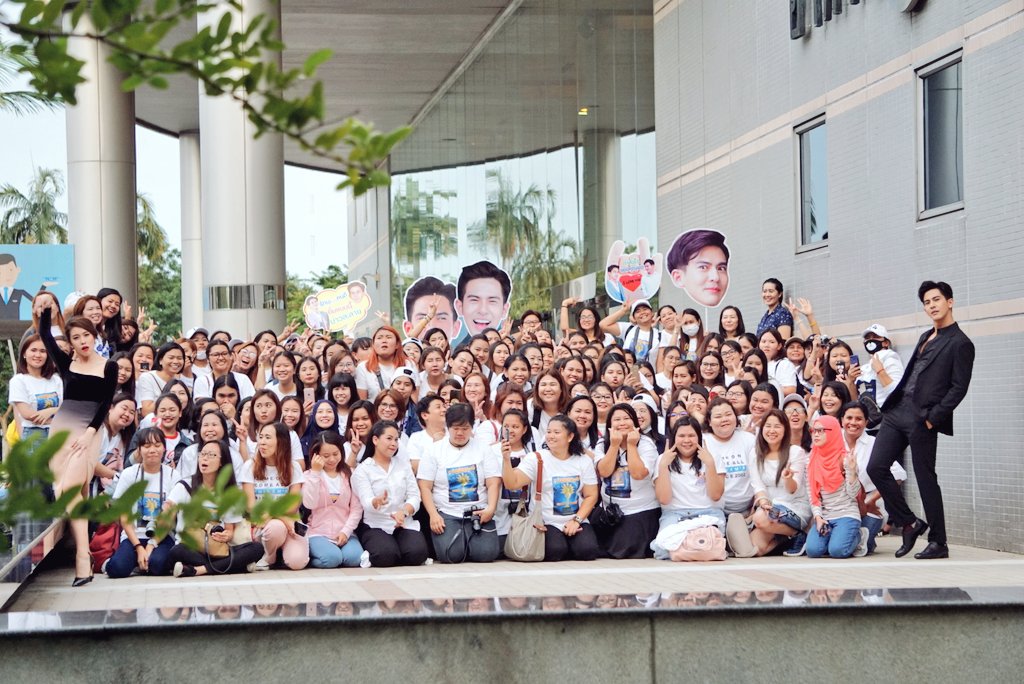 toeycheertoget's tweet photo. ขอบคุณพลังที่มาหากันในวันนี้น๊า
สำหรับเรา  ไม่มีอะไรที่ทำให้เราเหนื่อยเลย แค่ได้เห็นภาพนี้ 

#ครอบครัวหมี
#เต้ยเชียร์ https://t.co/wfnqchbi8B