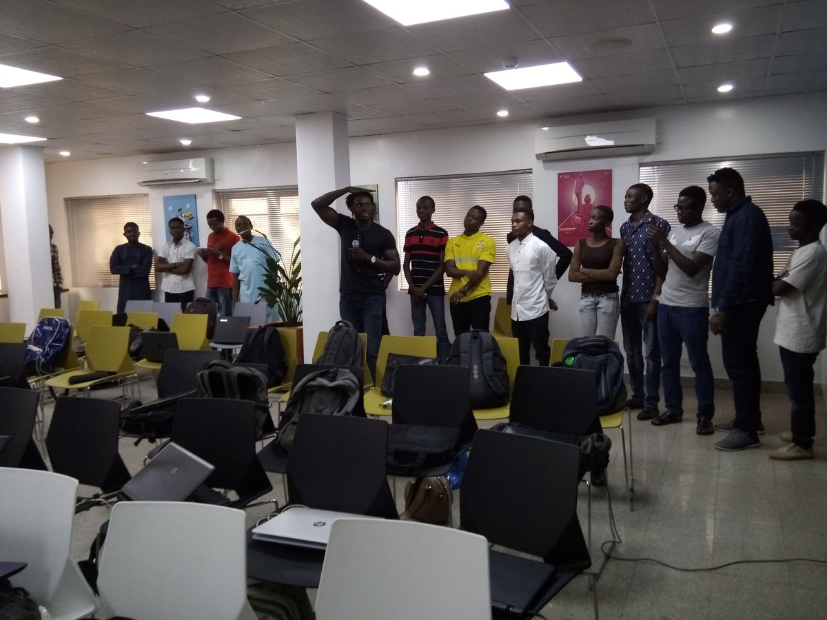 d_real_jay's tweet image. Live at #CoffeeNCode