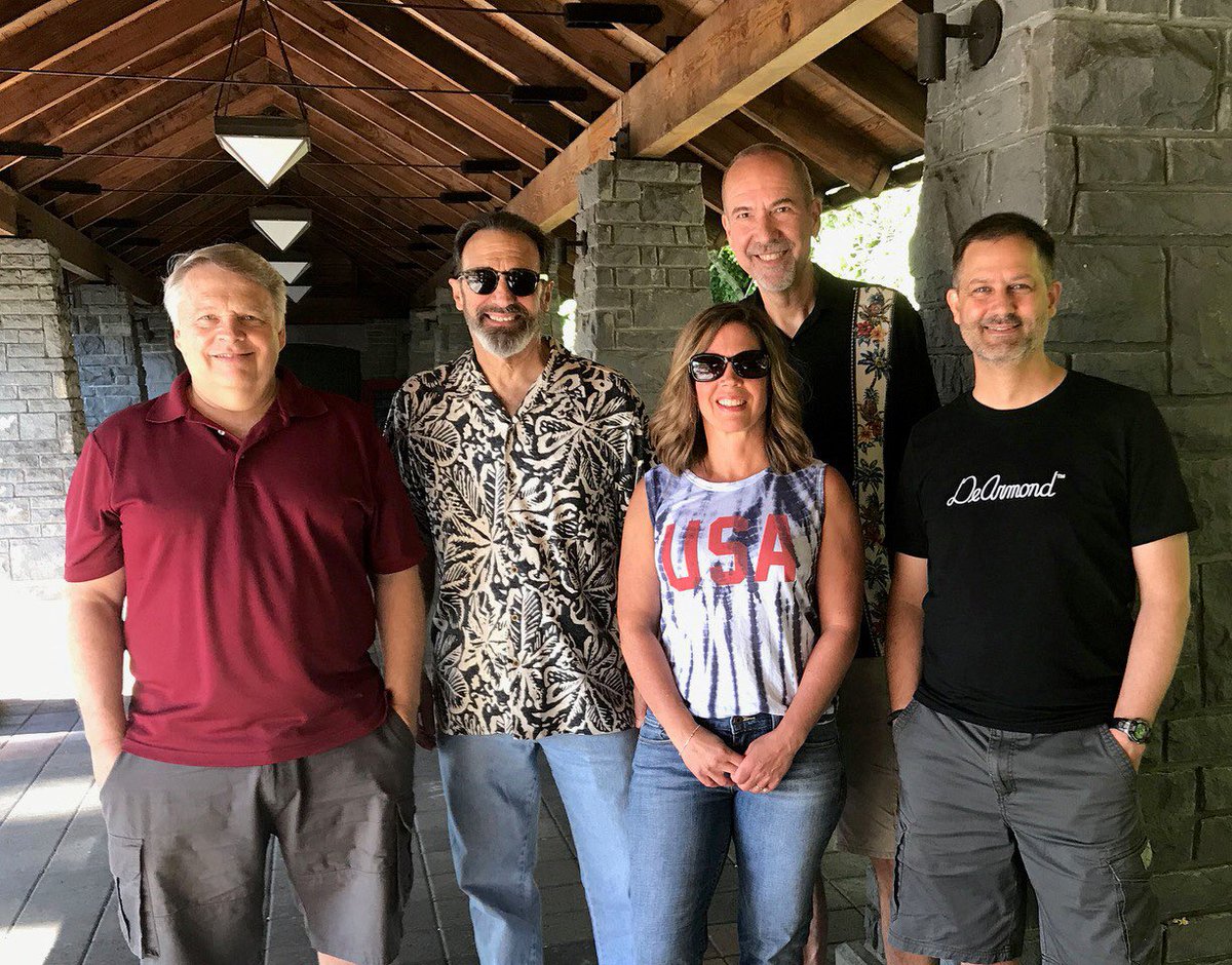 Gospel Hooligans tweet media