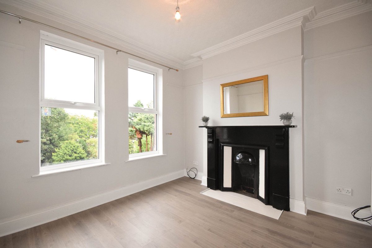 Onlineagentni's tweet photo. A1 Refurb Right Here 👌 https://t.co/LByqMOW0zy https://t.co/ImganpXQxa