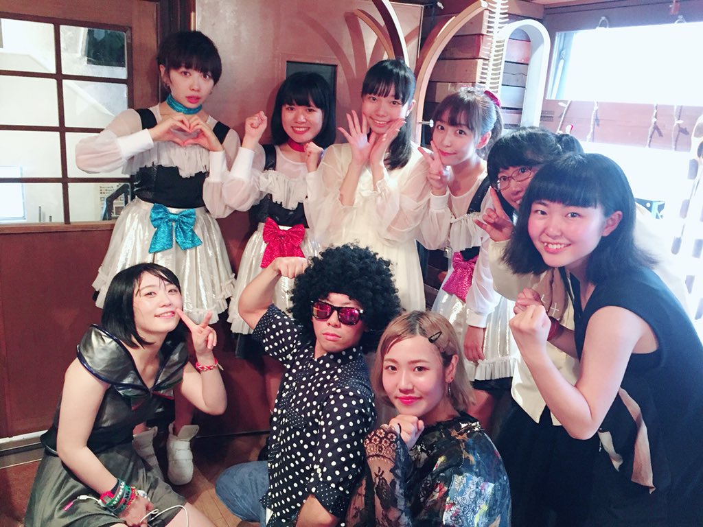 Tnaka原色ガール Marble Marble V Twitter 春日井のおもちゃ箱 くるくるガーちゃん 富士宮が生んだ天才 3776ちよのちゃん 本日初めましてのプログレアイドルキスエクさん Marble Marbleの急性扁桃炎原色ガールtnaka