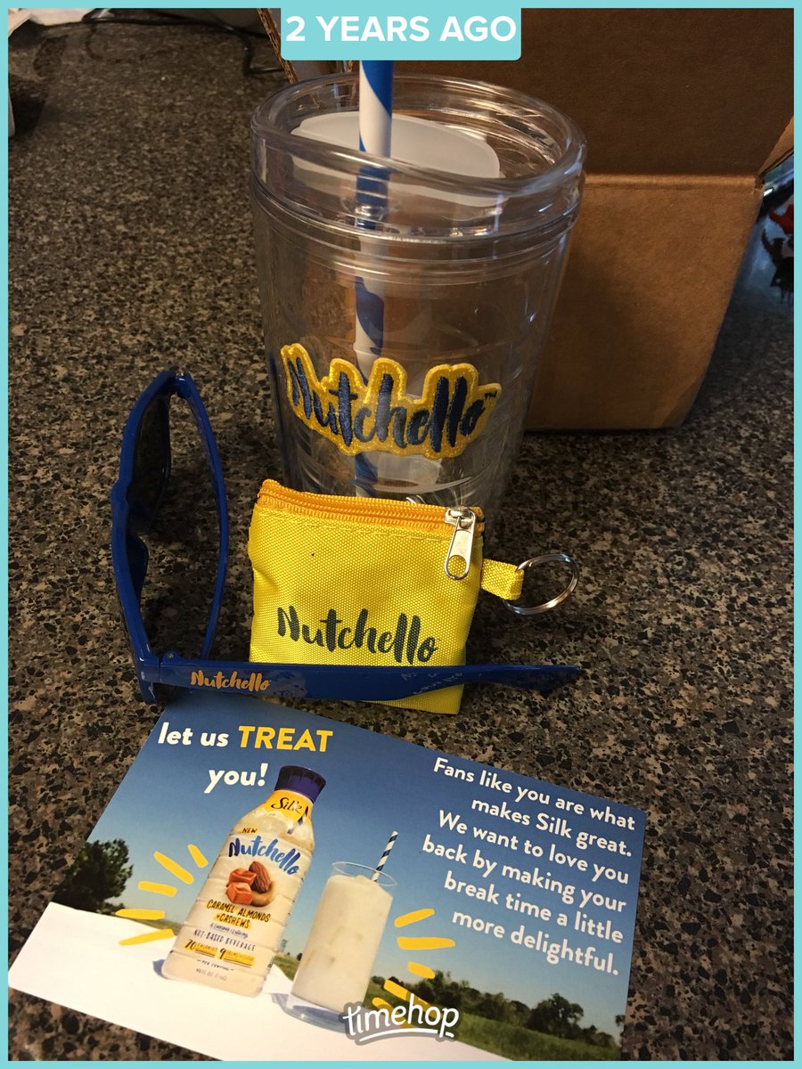 makenzie_jones's tweet image. ⁦@LoveMySilk⁩ I just got this prize back out to the to ⁦@UTChattanooga⁩ since it is all our school colors! 💛💙 #MocsFlockBack