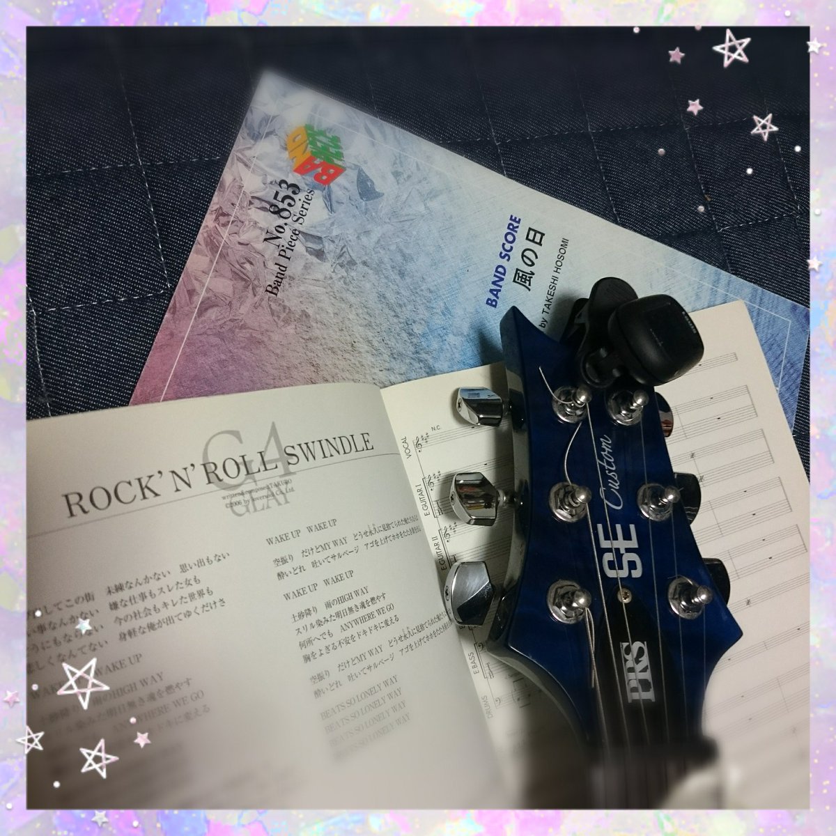 mahoroba_95x's tweet photo. 🎸久し振り過ぎて‥‥
笑っちゃうほど
指がうごきませーん。
埃も‥‥
弾きやすい曲から‥‥
#guitar #PRS #SEcustom
#G4 https://t.co/lq61xuZH28