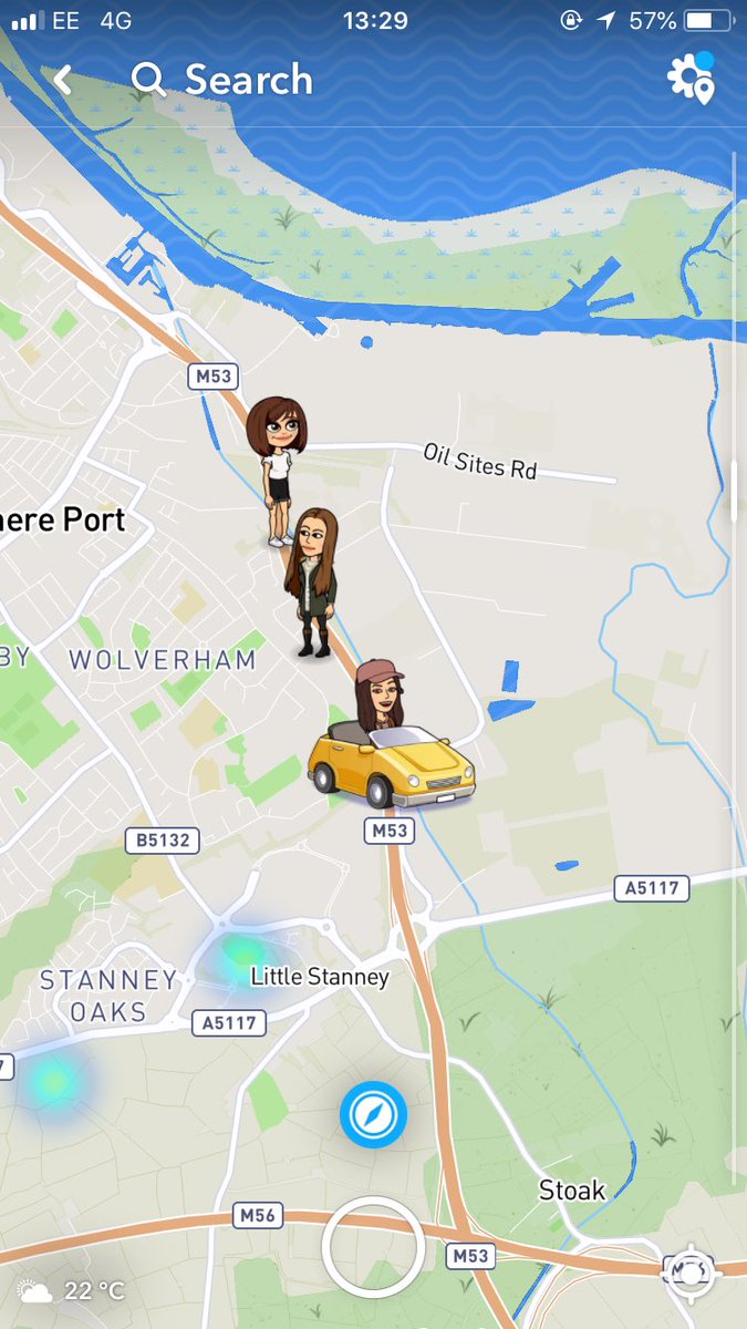 EllieGreenough's tweet photo. Kicked my mates out the car on the motorway to the airport have fun😊 @leah_mcginty @Phoebz_ https://t.co/WRnD0esRsg