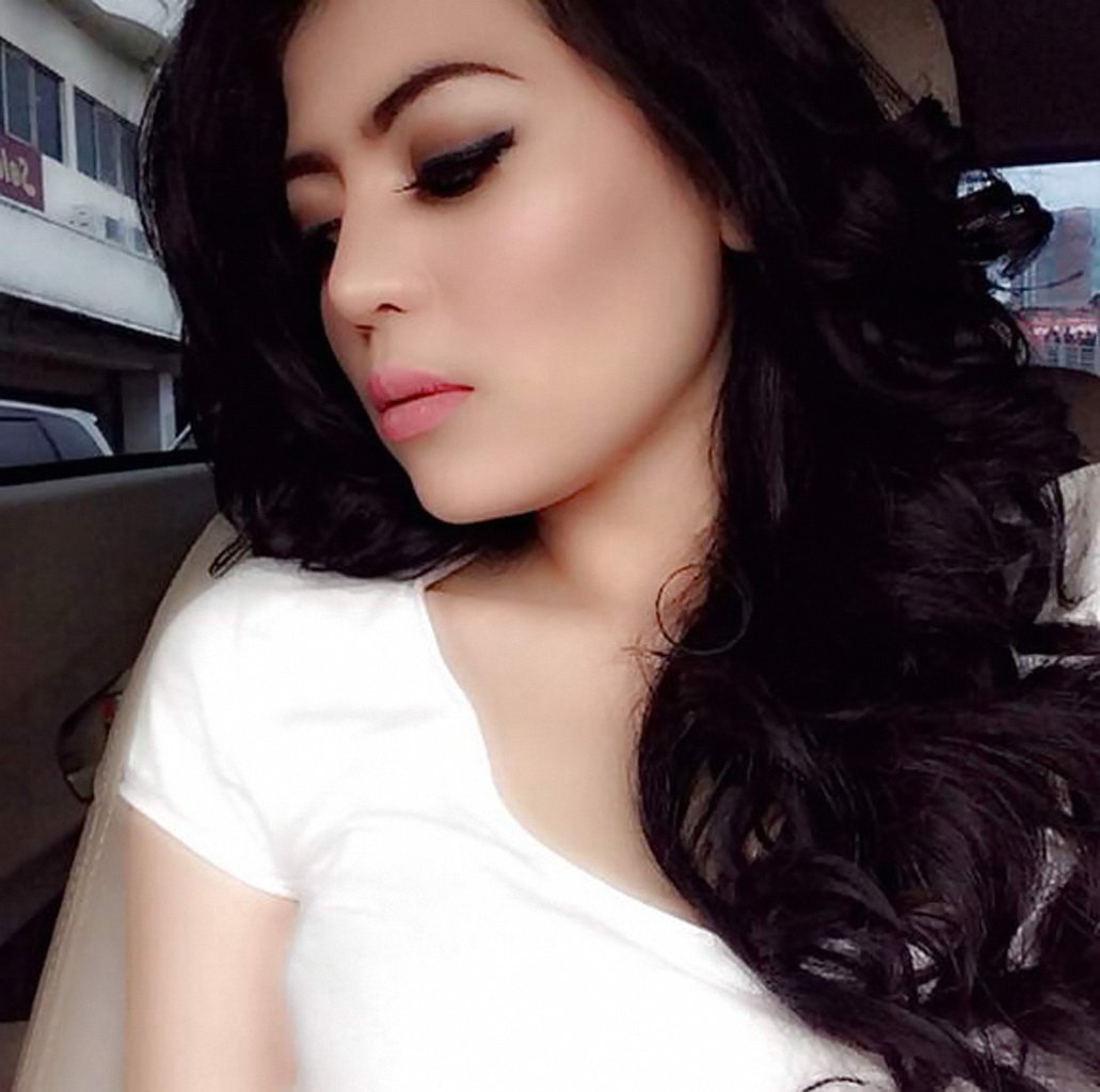 evietania22's tweet photo. HALOO.. met petang semua https://t.co/hrNqP0mUJJ