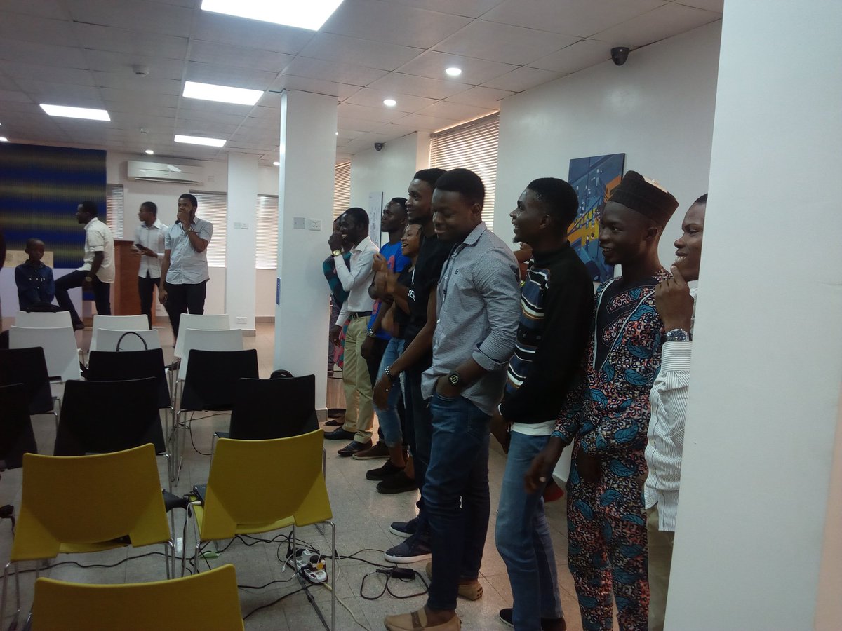 DThompson_DEV's tweet image. Just concluded a Trivia Game #fccLagos #CoffeeNCode @fccLagos