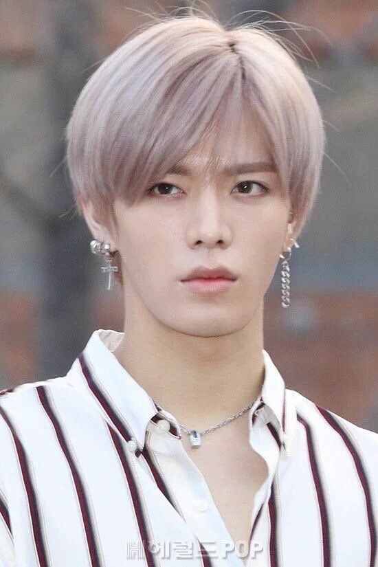 その他 YUTA NCT 127 YUTAが『ヌメロ・トウキョウ』4月号特装版表紙に登場