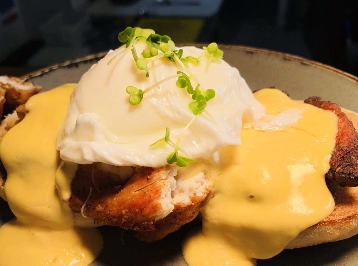 You lovely bunch have missed brunch for this week... We sold out of our fried chicken Benedict! A firm favourite.
Don't fret, you can book a table for next saturday; 10am-1pm.
hello@thekingandco.uk
020 7498 1971
<a href="/MaltPepperLDN/">Malt + Pepper</a>
#StartYourDayOffRight #Brunch #SW4 #Clapham #FoodPorn