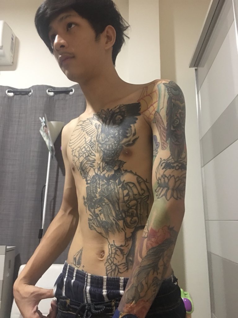 SwU9ecJiCiwQ1ko's tweet photo. หมดแรงตามตามกันไอ้น้อง https://t.co/FT16DFlUkS