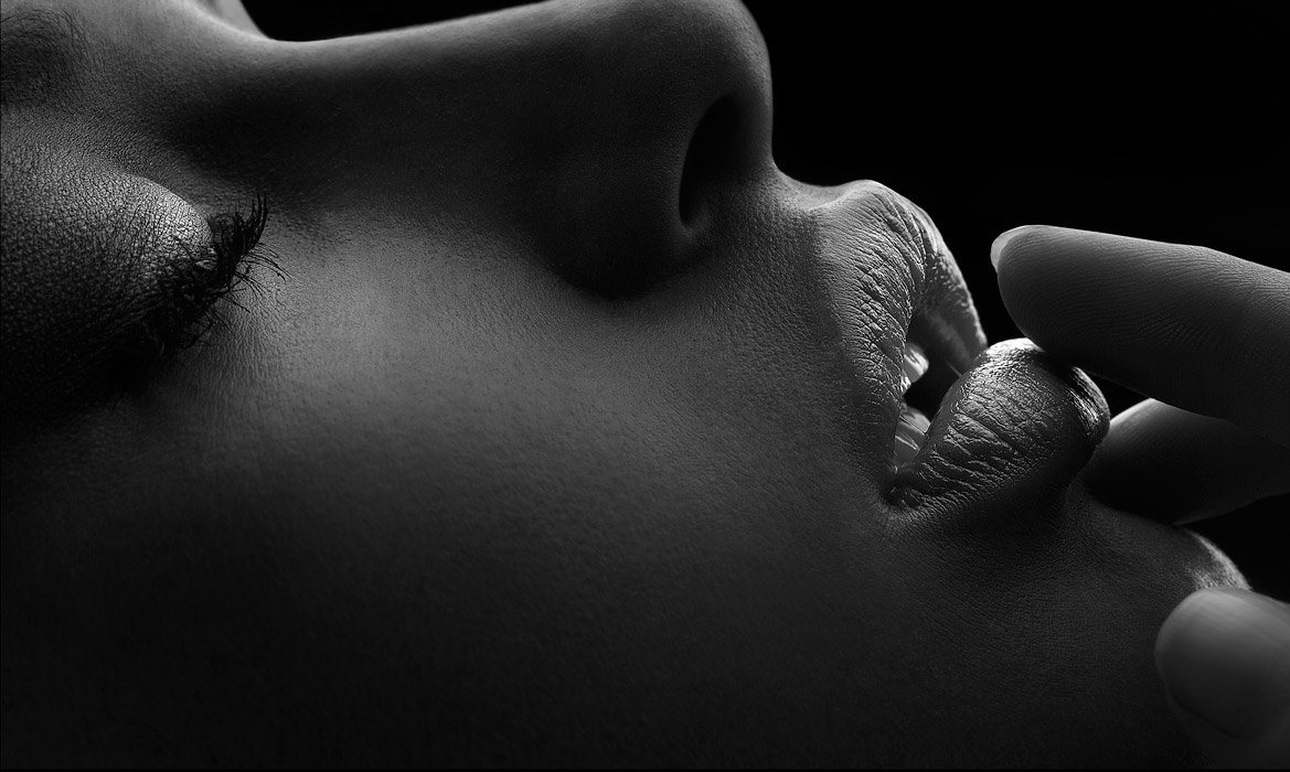 mariontbrook's tweet photo. Turn the Light On
a Poem by Marion Brook
Because Seeing is Believing....isn't it?
https://t.co/JCzmO7C3P0
#erotica #lptrg #poetry #love #relationships #ssrtg https://t.co/y30tRZNLd7