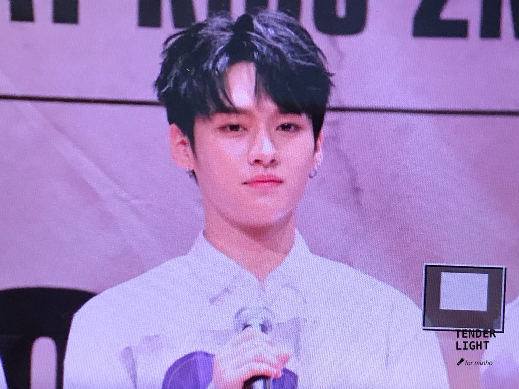 tenderlight_98's tweet photo. 180811

음중 미니팬미팅 
preview 🚀💫

#스트레이키즈 #StrayKids #리노 #LeeKnow #민호 #minho 
@Stray_Kids https://t.co/ZQqZTqeGsk