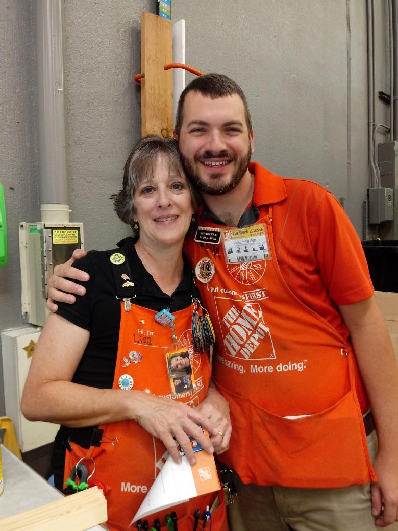 debbie_nall's tweet photo. Thank you Lisa for all you do for the employees!! https://t.co/ByGNSLMwSa