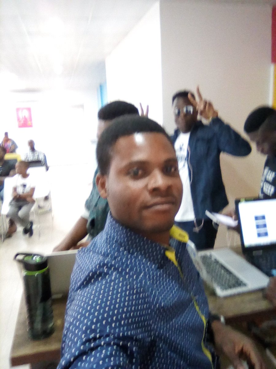 olakehinde_'s tweet image. @fccLagos #freeCodeCamplagos #CoffeeNCode