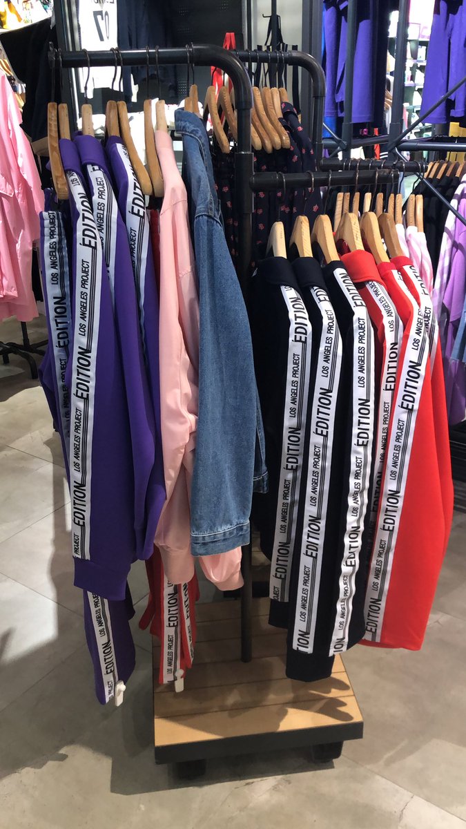 _Everythiiiiing's tweet photo. LAP x KANG DANIEL 😍🔥
• PREORDER
• FREE POSTAGE NATIONWIDE
• FREE LAP FREEBIES [WHILE STOCK LASTS]
⚠️PRICE RANGE = RM 185 - RM 355
⚠️UNLISTED? CONTACT ⬇️
📱013 3277 146
#WANNAONE #KANGDANIEL #LAP #LOSANGELESPROJECT #LAPXKANGDANIEL #LAPKR
© OWNER https://t.co/YW2hlbRi03