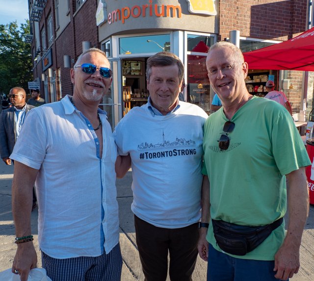 After the tragic event less than a month a go on the Danforth..... nice to see &amp; support -#Greek town is back in full force!!!
'Taste of the Danforth festival' a very big deal this year!  #TasteoftheDanforth #DanforthStrong <a href="/brianjhillphoto/">Brian Hill</a>