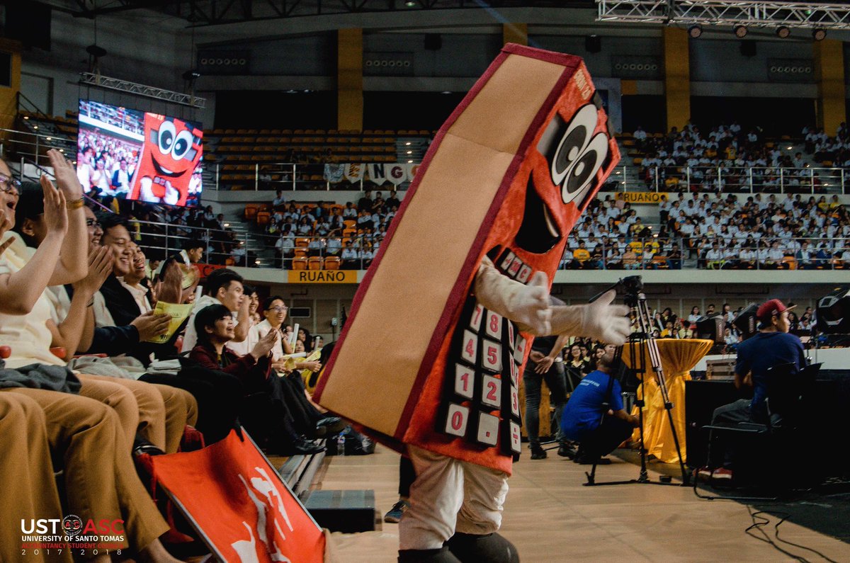 UST_ASC's tweet photo. TINGNAN: Mga litratong kuha sa huling naganap na Freshmen Week 2018.

#ONEBatch
#TheRedArmy
#ONEfourAMV

Mga kuha nina: Denden Garcia, Jellowmear Rubio, Raphael Carreon, at Josh Trinidad

Para sa buong galeriya ng mga litrato: https://t.co/DA0WWYOoOl https://t.co/sB16aCdjW3