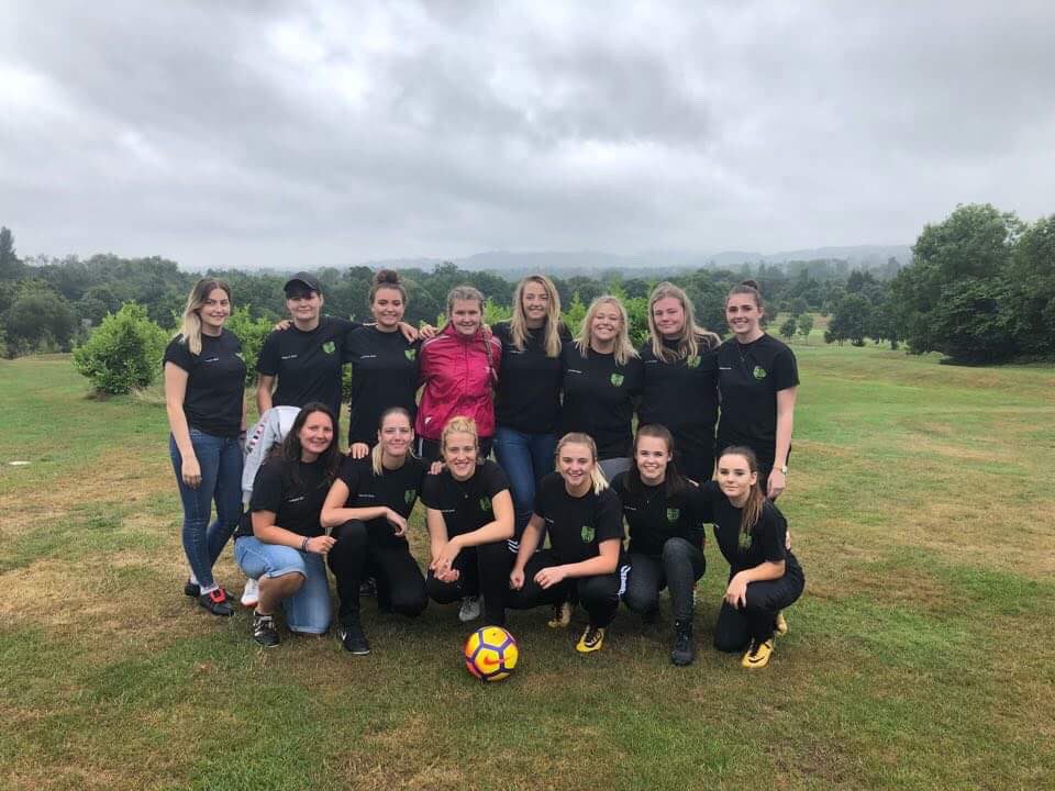 The squad enjoyed a round of foot-golf at <a href="/BoveyGolf/">Bovey Tracey Golf </a> this afternoon ahead of their pre-season fixture with @BalfcRes tomorrow.