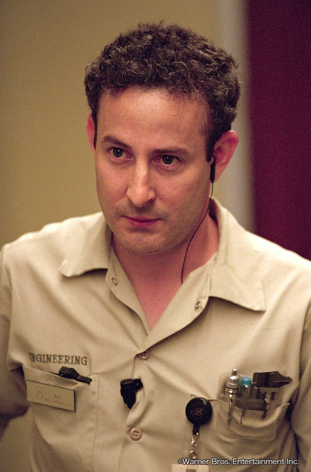 公式 フジテレビムービー オーシャンズ11 放送中 フリーでfbiの仕事を手伝うほどの腕前を持つセキュリティー突破のプロ リビングストン エディ ジェイミソン ビデオ画面の切替だけでなく 救急車も警察の電話も彼が受けていました