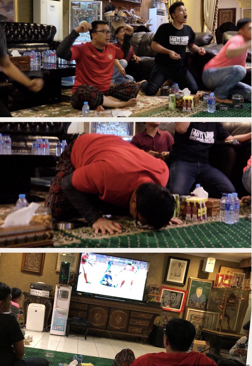 JUARA !!! INDONESIA JUARA !!!
.
Terima kasih seluruh skuat Timnas AFF U-16, Pelatih, asisten pelatih, Fisioterapis, Masseur, Kit Man dan tentunya Suporter yang selalu setia atas perjuangan selama AFF U-16 -IN
#ayoindonesia
#indonesiajuara
#timnasday