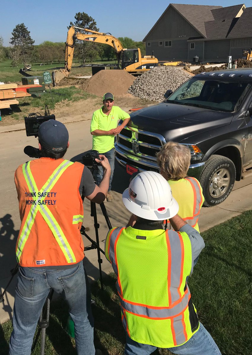 CaterpillarInc's tweet photo. We're taking you to Minnesota next week to feature a pair who are transforming the demolition and earthmoving industry. Stay tuned! https://t.co/bk78OxRei3