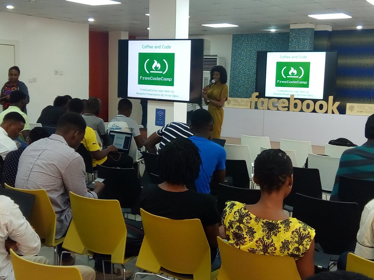 olakehinde_'s tweet image. @EgwuVivian3 with the introductory presentation @fccLagos #CoffeeNCode #freeCodeCamplagos