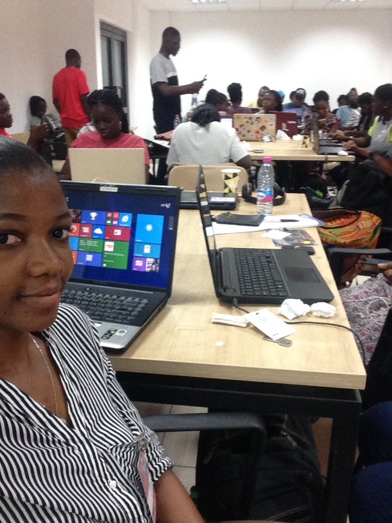 Meadorkor's tweet image. Trying something new with @DjangoGirlsGH and it's quite interesting 😍 #djangogirlsaccra #PyConGH