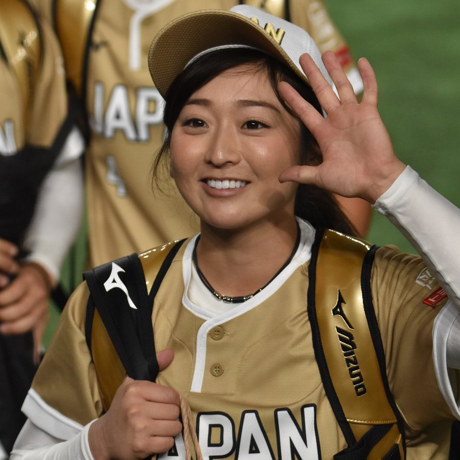 ソフトボール日本代表の長崎望未が可愛い カップは 筋肉画像も Apceee