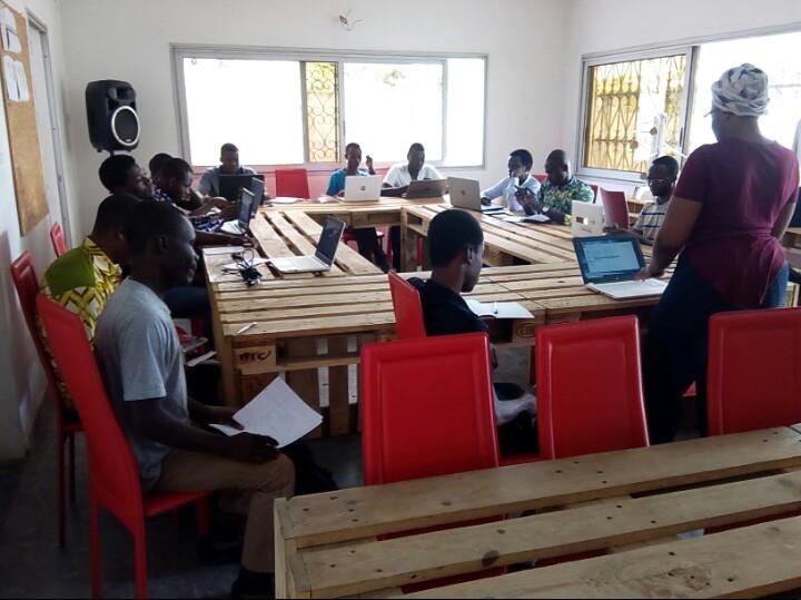 we_SCoPE's tweet photo. Notre équipe vient de prendre part à la 4ème édition du #BootCamp au @WoeLab. Au programme, la #communication sur le #MarketingDigital avec @CDjafa &amp; @Senamekoffi
@jerryclantogo1 @urbanattic_ @nativ_IS @Data_Forces @228Events https://t.co/LtJQsQLLIn