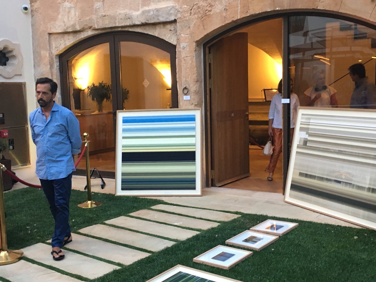 dsenabre's tweet photo. @sacreunova expone dentro de @ARTNIT_campos #fugaz @decreon #arte #Mallorca #illesbalears https://t.co/YQqdQD7XYr
