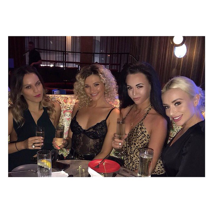 Dinner &amp; drinks with my girls at @WLondonHotel last night 🖤 https://t.co/VSzm3OBzgp<a class="tags" target="_blank" title="On Twitter" href="/?out=eyJ0eXAiOiJKV1QiLCJhbGciOiJIUzUxMiJ9.eyJpYXQiOjE3MjI5OTM2MDEsImlzcyI6InR3cG9ybnN0YXJzLmNvbSIsIm5iZiI6MTcyMjk5MzYwMSwiZXhwIjoxNzU0NTI5NjAxLCJyZWRpcmVjdF91cmwiOiJodHRwczovL3R3aXR0ZXIuY29tL1dMb25kb25Ib3RlbCJ9.fBpZreRgrliunULKcHvgYfTqBgK6ArxhM9JTKci-fiFwCWLgzo-PKxEg05MELkwOu66B3Km-zrWI0NvdIDMgKw">@WLondonHotel</a><a href="/tag/onlyfanshalloween"class="tags"><span>#onlyfanshalloween</span></a>