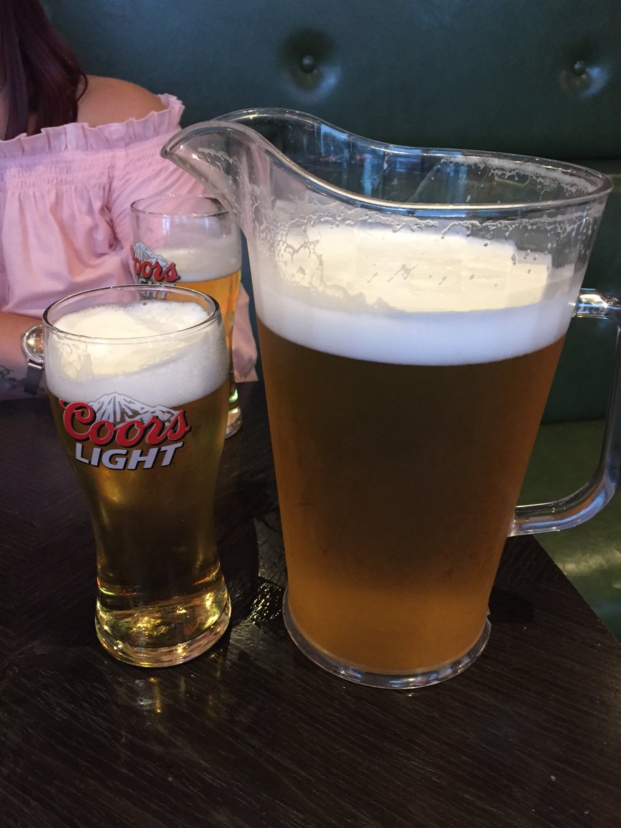 quigo26's tweet photo. Date night with the wife 2 years married tomorrow... and it’s probably our 4th or 5th night out since we got married #thejoysofkids😂😂 https://t.co/5gKUmyhavL