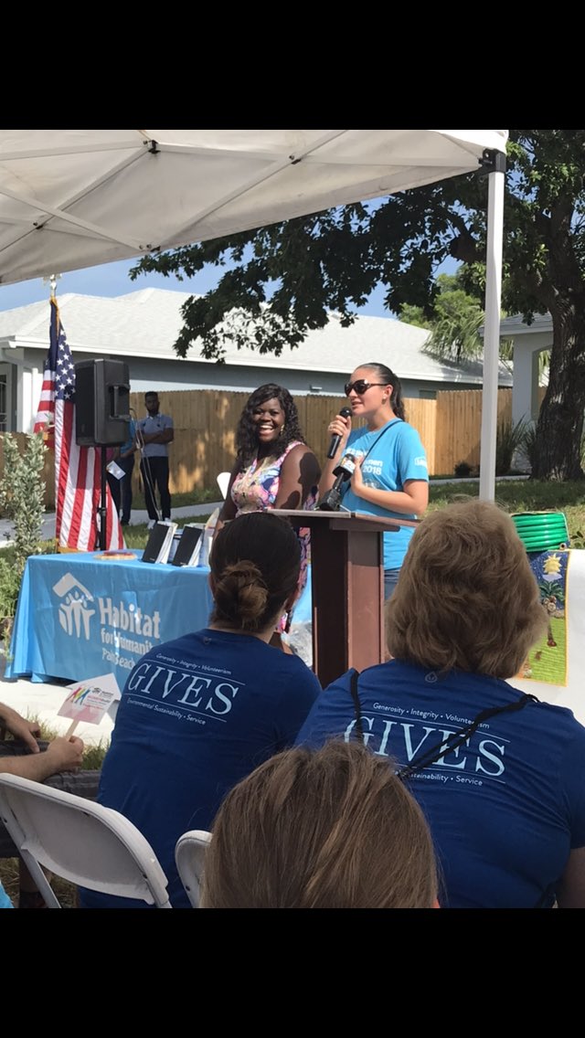 Literacy Leaders tweet media