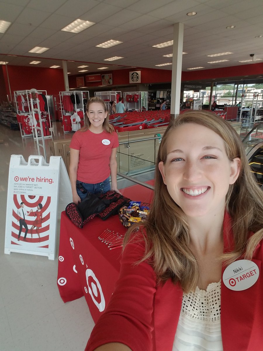Hiring Event today at Hilldale! Come on down! <a href="/megancate17/">Megan Cate</a> <a href="/MBurrrg23/">Michael Berg</a> <a href="/nagel_bryan/">Bryan N</a>